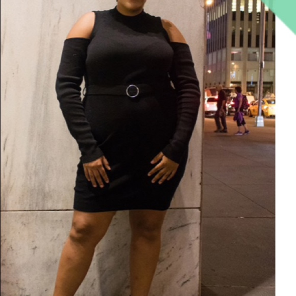 PLUS SIZE CUTOUT RIBBED DRESS